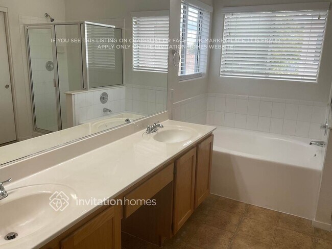 Building Photo - 7941 Turtle Island Ct