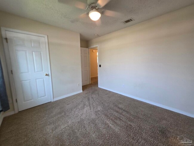 Building Photo - 10552 Wilderness Ln