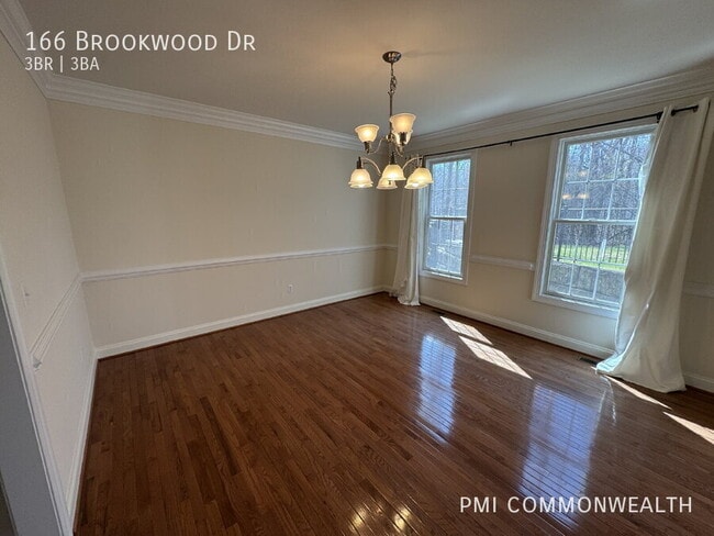 Building Photo - 166 Brookwood Dr