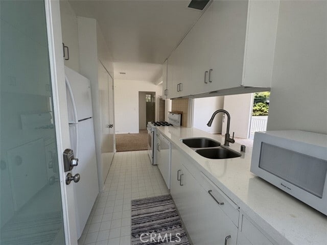 Building Photo - 264 Dolphin Way