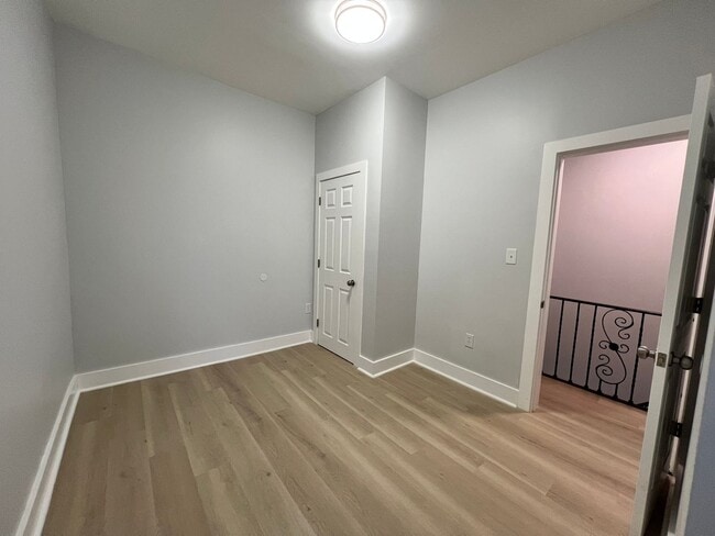 Building Photo - Renovated 3BR/1.5Bth House! Section 8 ONLY!!