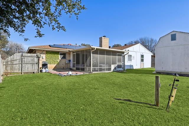 Building Photo - 2106 Avalon Ln