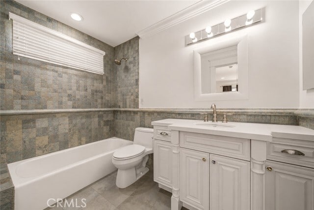 Building Photo - 5188 Vista Miguel Dr
