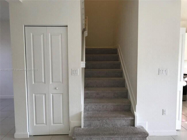 Building Photo - 29236 SW 163rd Ct