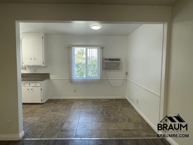 Building Photo - 19405 Haynes St