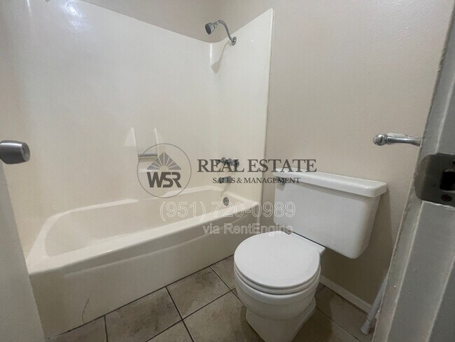 Building Photo - 35106 Mesa Grande Dr