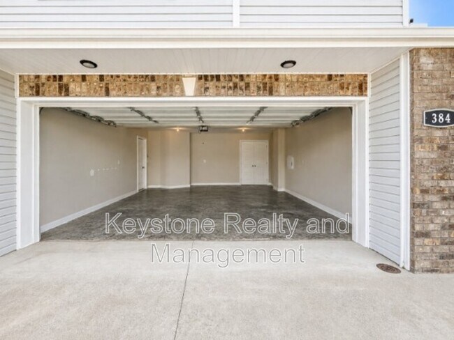 Building Photo - 384 Wingfield Dr