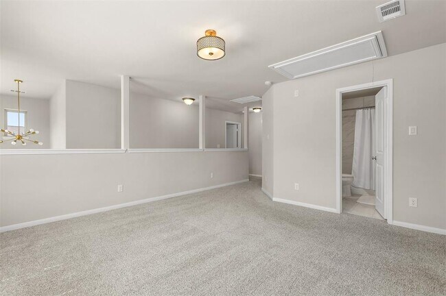Building Photo - 7325 Hinsdale Dr