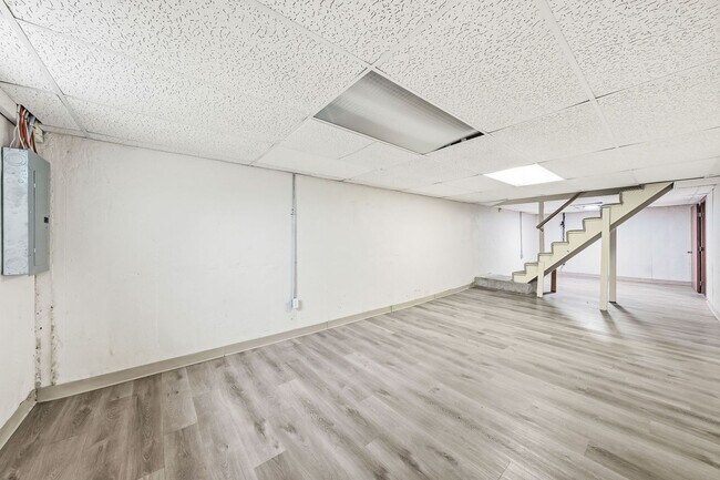 Building Photo - 3034 Forge Dr