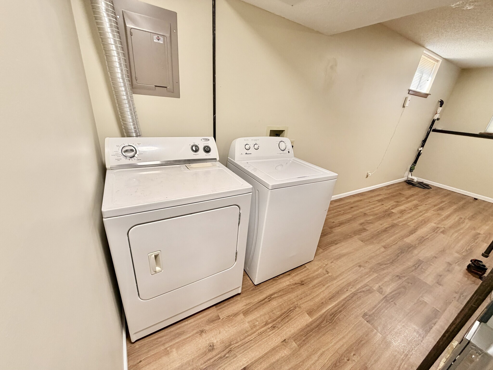 Building Photo - 15209 W 91st Pl