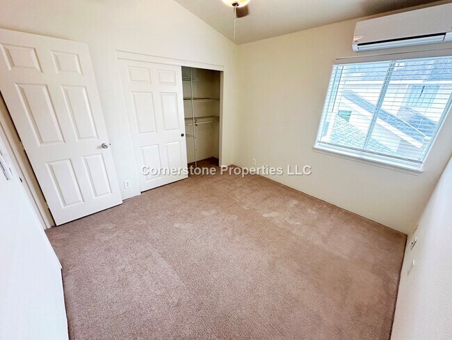 Building Photo - 94-711-711 Lumiaina St