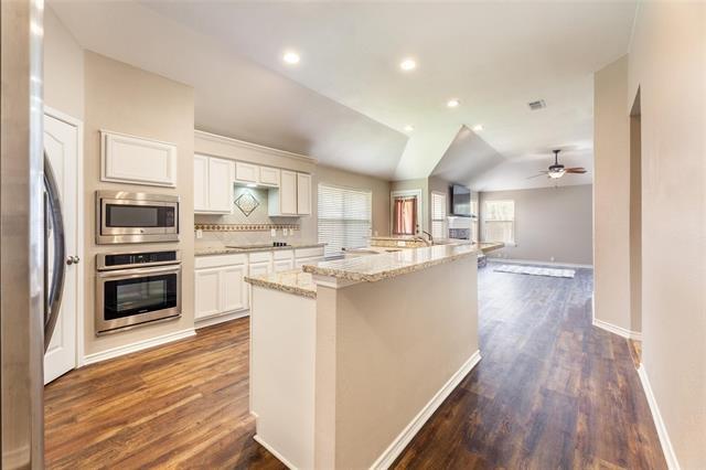 Building Photo - 5708 McKinley Ln