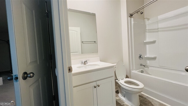 Building Photo - 817 HighGrove Wy