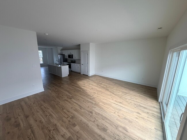 Building Photo - 15307 Sunray Aly