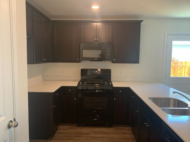 Building Photo - House for Lease in Forney