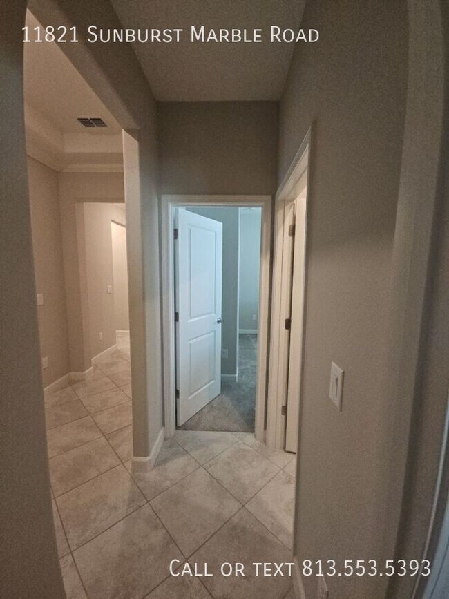 Building Photo - 11821 Sunburst Marble Rd