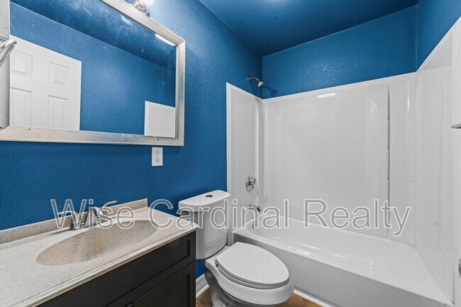 Building Photo - 2617 35th St