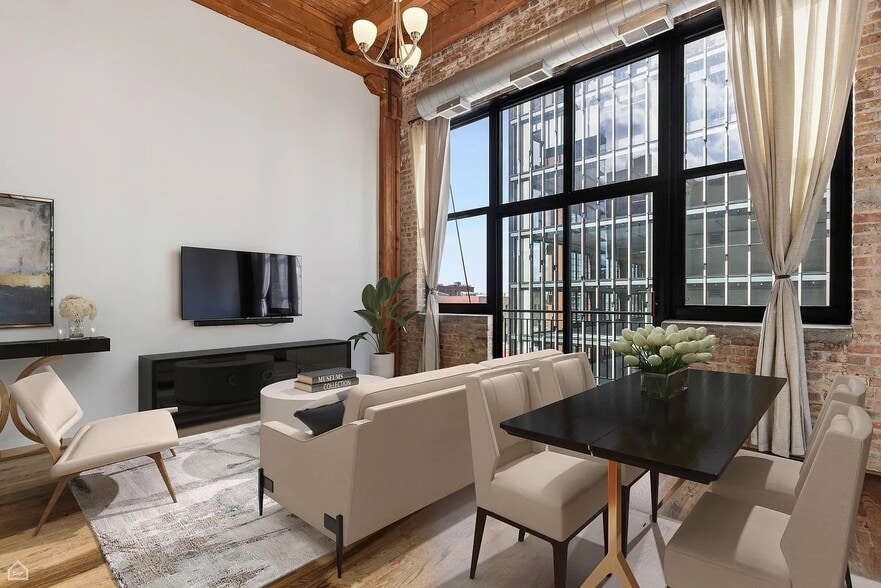 Building Photo - 215 N Aberdeen St