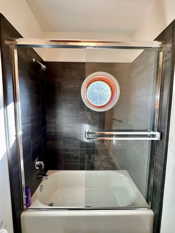 Building Photo - 10978 Squirrel Creek Rd