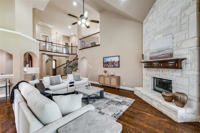 Building Photo - 14812 Palm Desert Ln