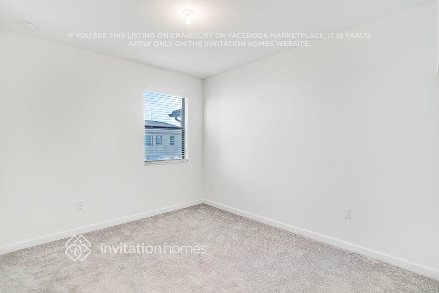 Building Photo - 2410 N 108th Dr