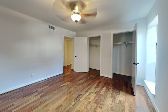 Building Photo - 505 Westcott St