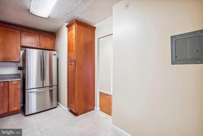 Building Photo - 11801 Rockville Pike