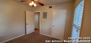 Building Photo - 202 Serna Park