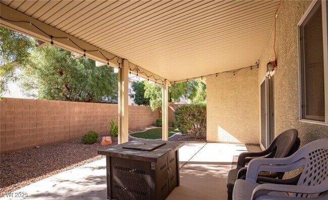 Building Photo - 10647 Bandera Mountain Ln