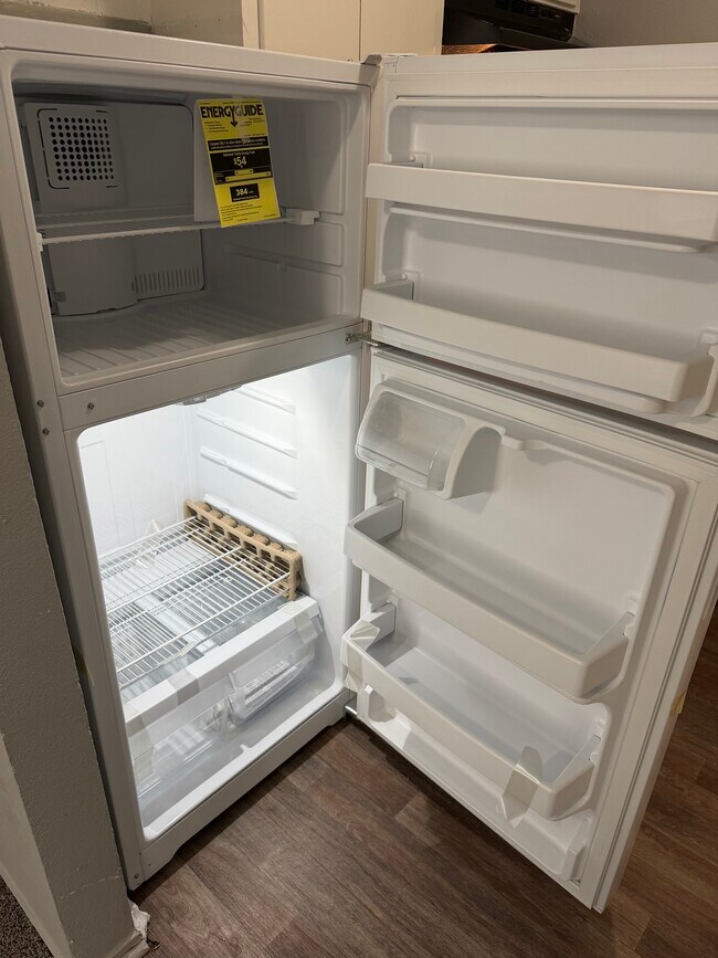 Building Photo - Pine Street Terrace