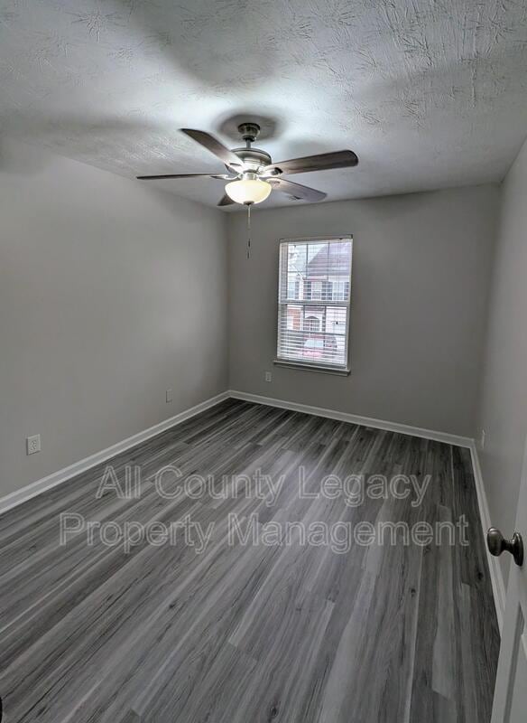 Building Photo - 2537 Emma Way NW