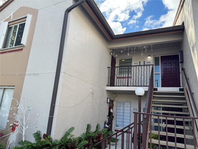 Building Photo - 9446 SW 140th Ct