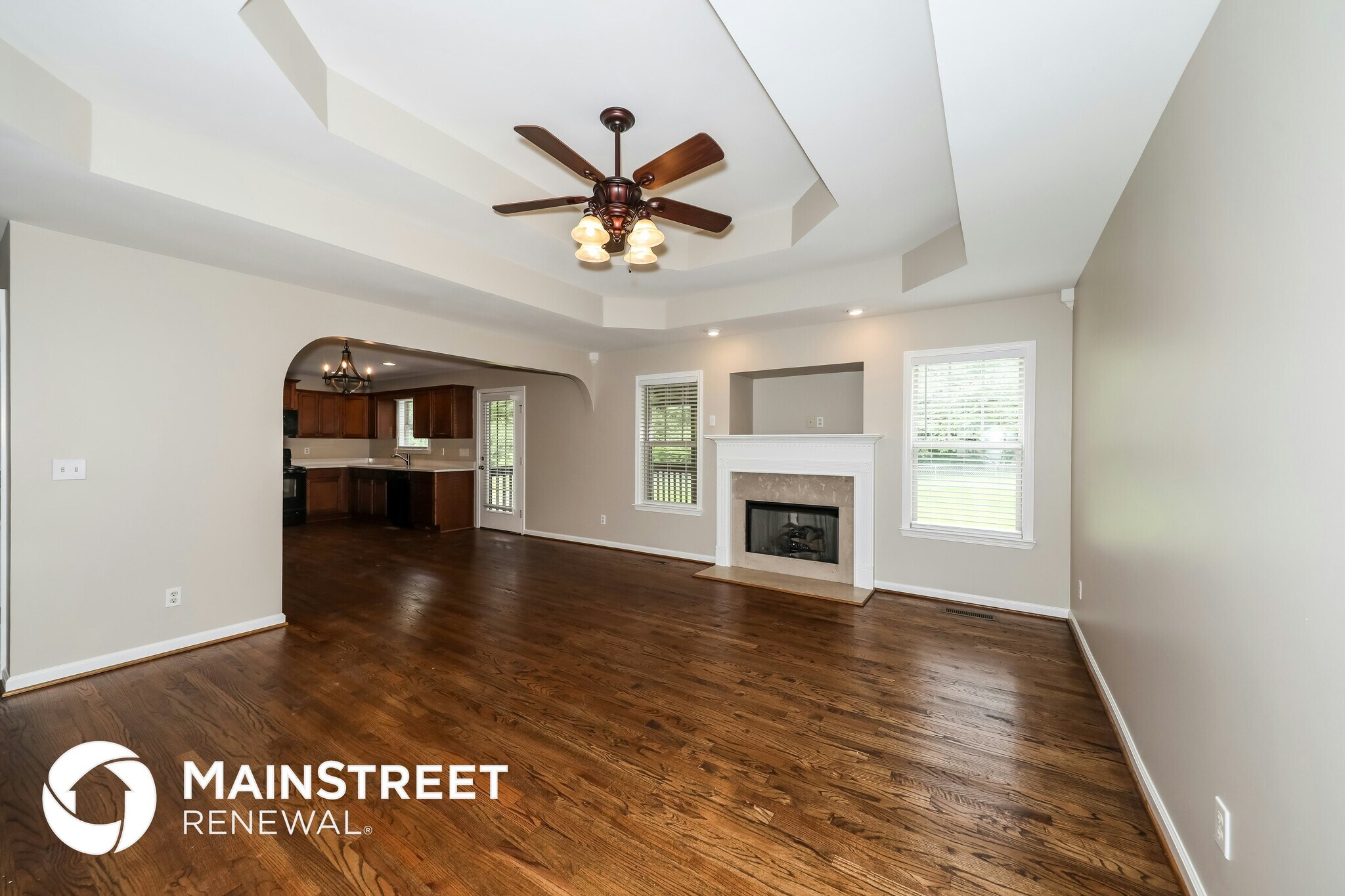 Building Photo - 725 Starlite Dr