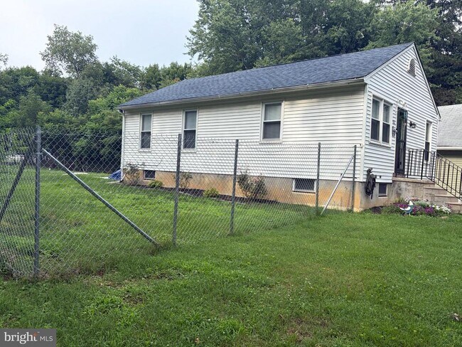 Building Photo - 102 New Jersey Ave