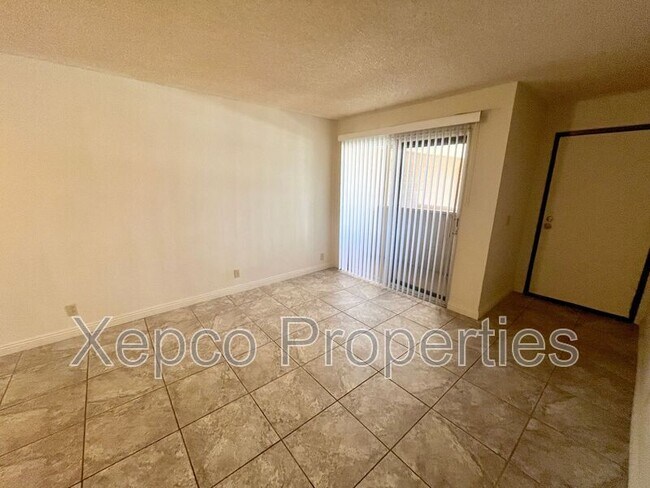 Building Photo - 2857 N Los Felices Rd