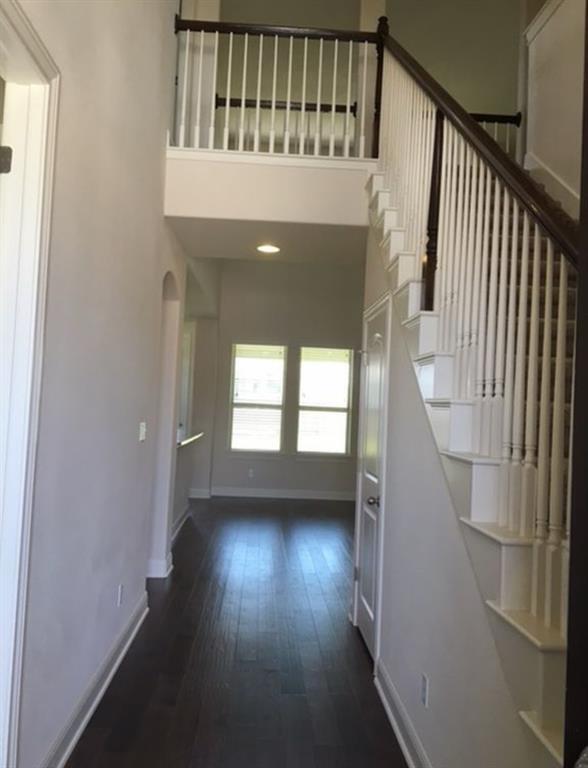Building Photo - 2739 Florin Cove