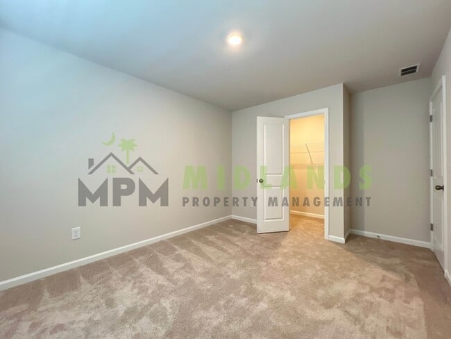 Building Photo - 142 Parkwood Ct