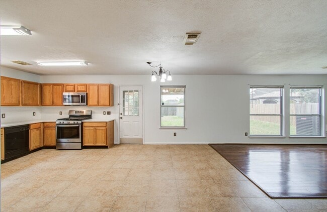 Building Photo - 18119 Dusty Terrace Ln