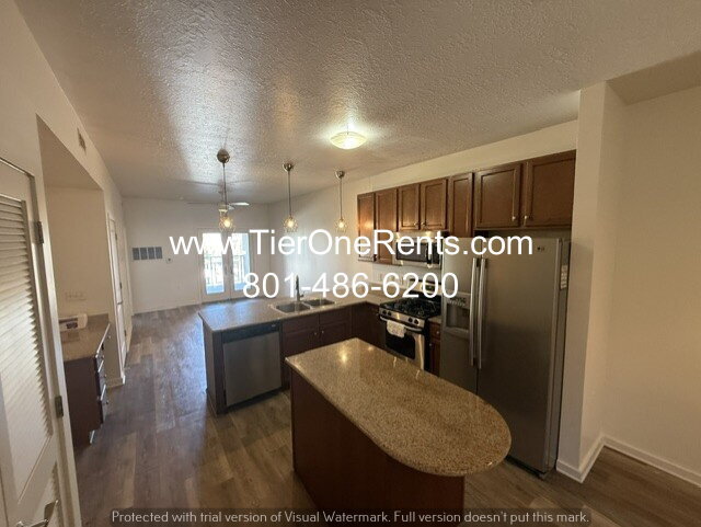 Building Photo - NO DEPOSIT option available for qualified renters