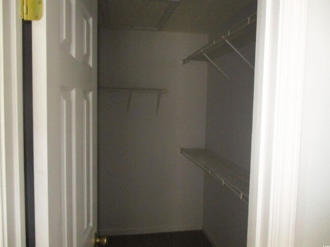 Building Photo - 4591 Hidden Creek Ln