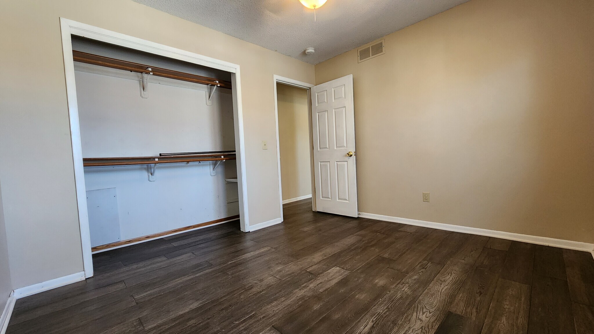 Building Photo - 1209 58th St