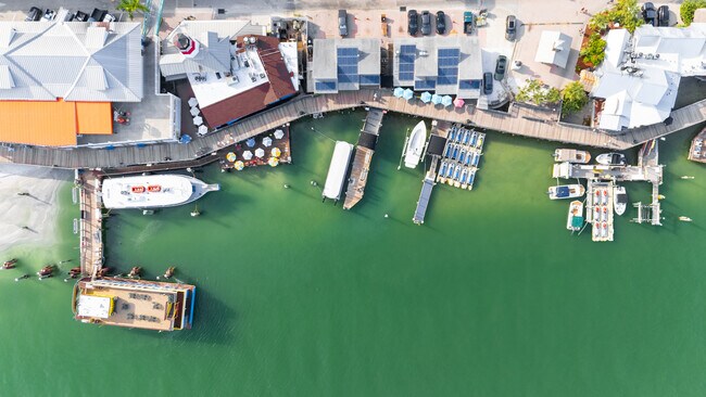 Building Photo - 217 Nautilus Way