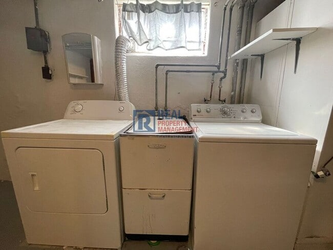 Building Photo - 2385 S Gilpin St