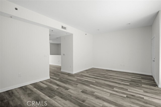 Building Photo - 5521 Kester Ave