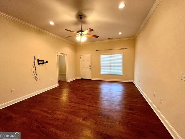 Building Photo - 104 Cottage Loop