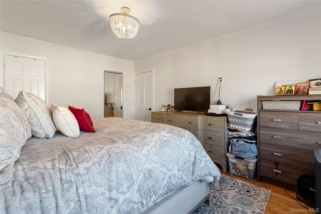 Building Photo - 208-48 15th Rd