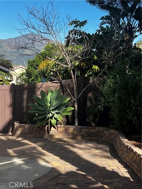 Building Photo - 12 Campamento