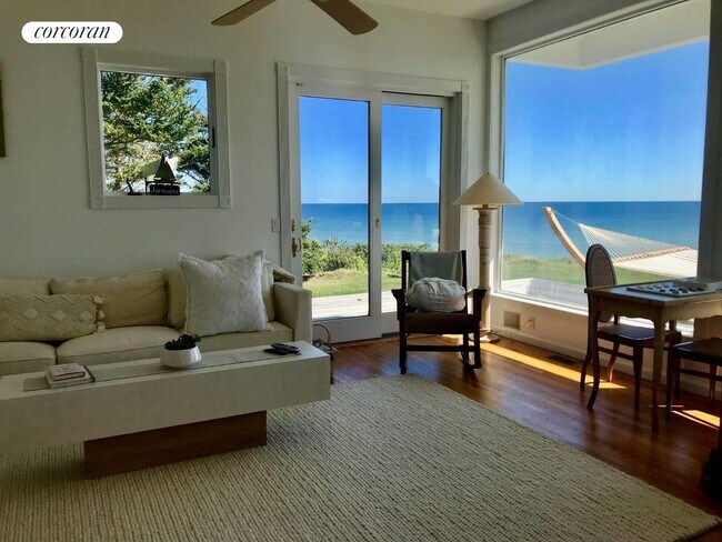 Building Photo - 390 Old Montauk Hwy