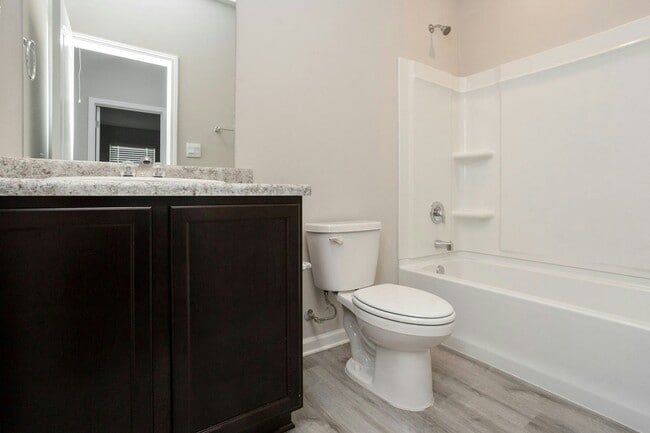 Building Photo - 48440 Fox Hollow Blvd