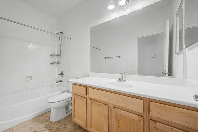 Building Photo - 6630 W Harwell Rd E